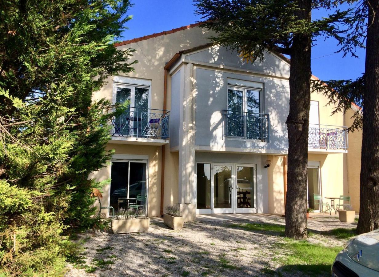 Castel Mireio Bed & Breakfast Cairanne Exterior photo